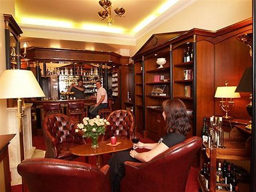 Hotel Kastell Ahlbeck  Bagian luar foto